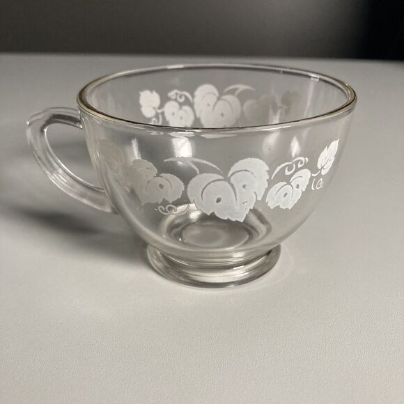 Anchor Hocking Glass Punch Cup Set (6) • White Grape Leaves • Gold Rim • Vintage - Picture 13 of 16